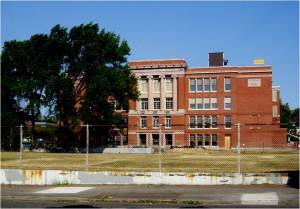 Front view of Occutopia (Washington High School in Portland, Oregon), August 2014.